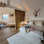Hébergement de vacances Le Champenois - Jacuzzi - Terrasse - Calme - Ciné Netflix