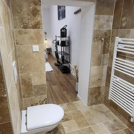 Le Champenois - Jacuzzi - Terrasse - Calme - Ciné Netflix *