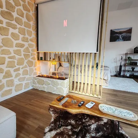 Tatil Evi Le Champenois - Jacuzzi - Terrasse - Calme - Cine Netflix