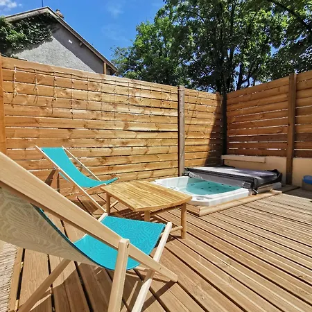 Tatil Evi Le Champenois - Jacuzzi - Terrasse - Calme - Cine Netflix *