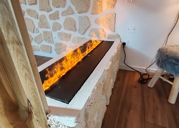 Le Champenois - Jacuzzi - Terrasse - Calme - Cine Netflix