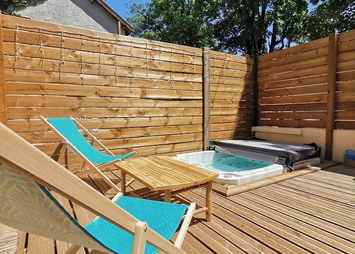 Nyaraló Le Champenois - Jacuzzi - Terrasse - Calme - Cine Netflix *